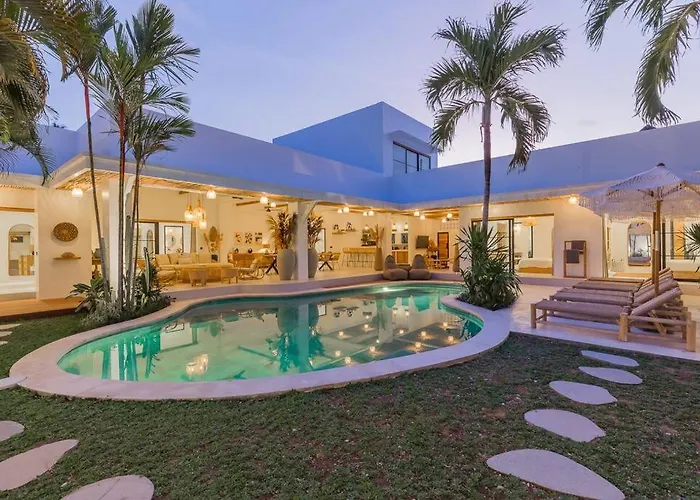 Kiara Our Paradise In 5 Bedrooms 12m Private Pool Ferienhaus Seminyak