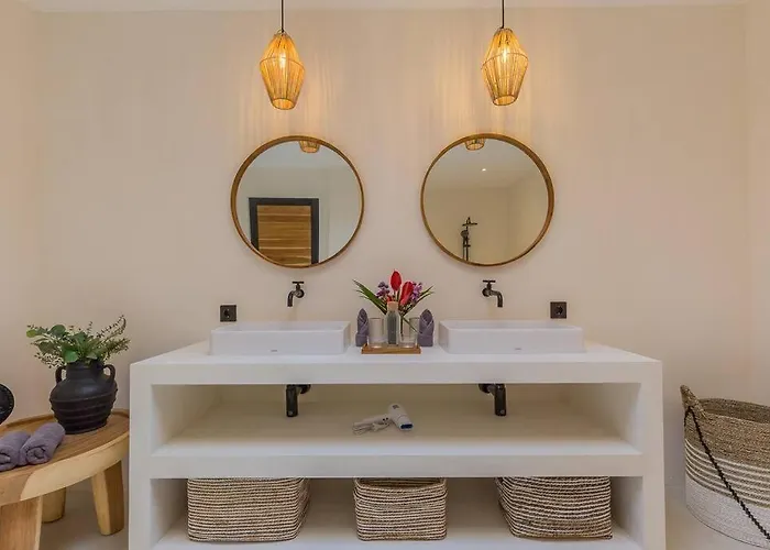 Kiara Our Paradise In 5 Bedrooms 12m Private Pool Ferienhaus Seminyak