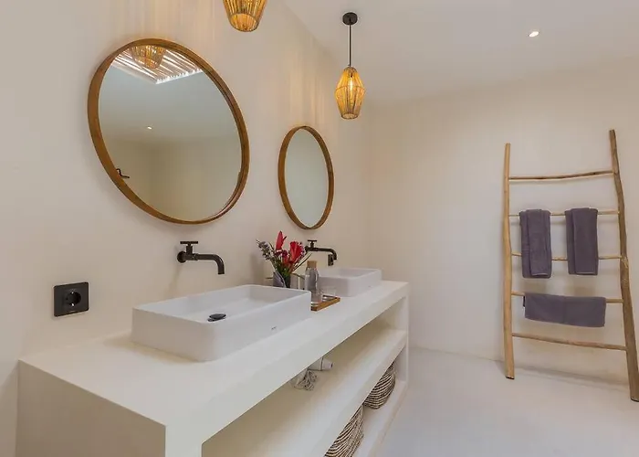 Kiara Our Paradise In 5 Bedrooms 12m Private Pool * Seminyak